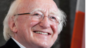 'Two extraordinary, important figures' - President Higgins pays tribute to Máire Mhac an tSaoi and Brendan Kennelly