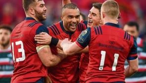 Munster storm to bonus point win over Leicester