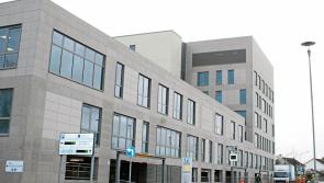 University Hospital Limerick closed to visitors after Covid-19 and flu outbreaks 