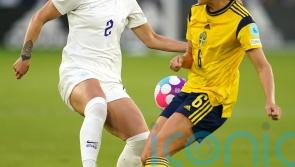 Lucy Bronze prepared to ‘play through the pain’ as England chase Euro 2022 glory