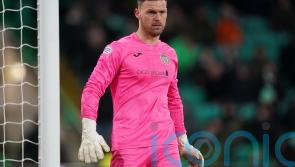 One of the best goalkeepers in the league – Dundee bring in Trevor Carson