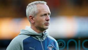 Neil Critchley hails Blackpool’s defensive display
