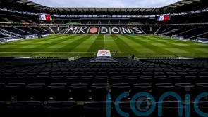 MK Dons and Oldham begin campaign with 0-0 draw
