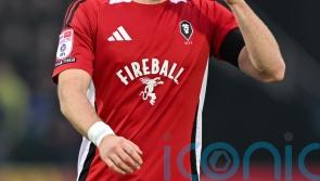 Salford squander last-gasp penalty as Bristol Rovers hold on for victory