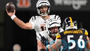 Joe Flacco outduels Aaron Rodgers in battle of veteran quarterbacks