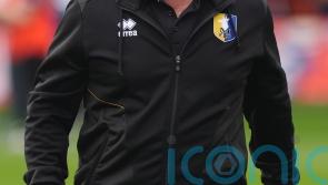 Nigel Clough fumes at his players after Mansfield collapse against Northampton