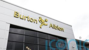 Referee forced off with injury as Burton and Wycombe share the spoils