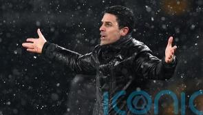 Sunday&rsquo;s briefing: Arteta wants Arsenal to handle the noise as City cut the gap