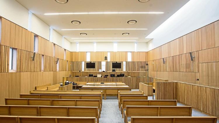 &lsquo;Get a job&rsquo;: Judge advises young man caught with drugs in Limerick city