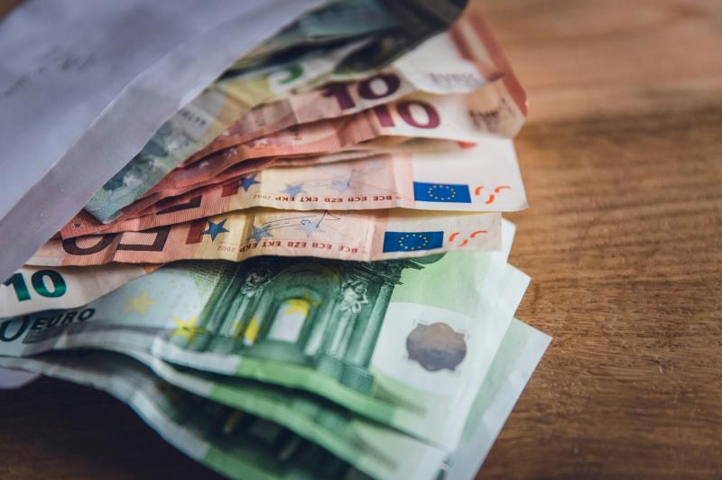 Thousands of households could be eligible for this once-off payment of nearly €1500