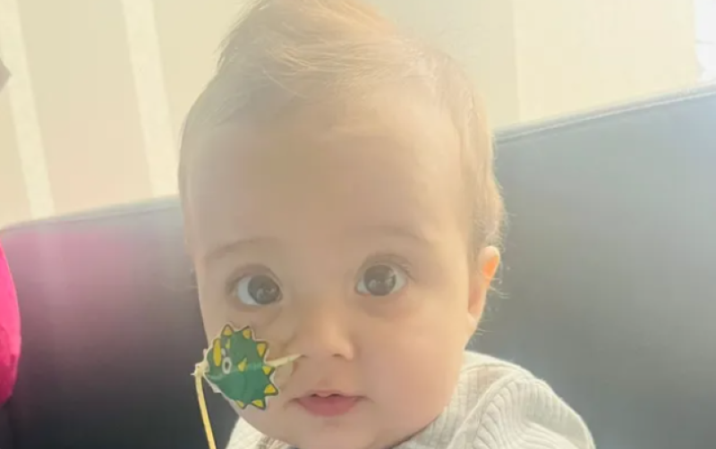 Baby diagnosed with leukemia day before Christmas Eve amid huge community response