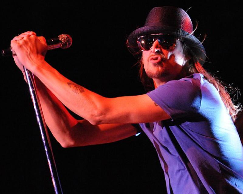 Live at Trump Inauguration:  Kid Rock flirts with Irish journalist Catriona Perry on air 