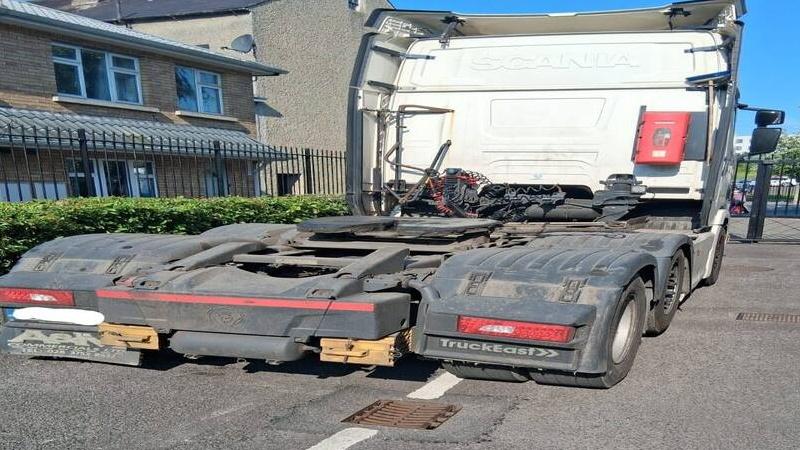 Gardaí seize truck with multiple defects in Cavan after driver caught breaking speed limit
