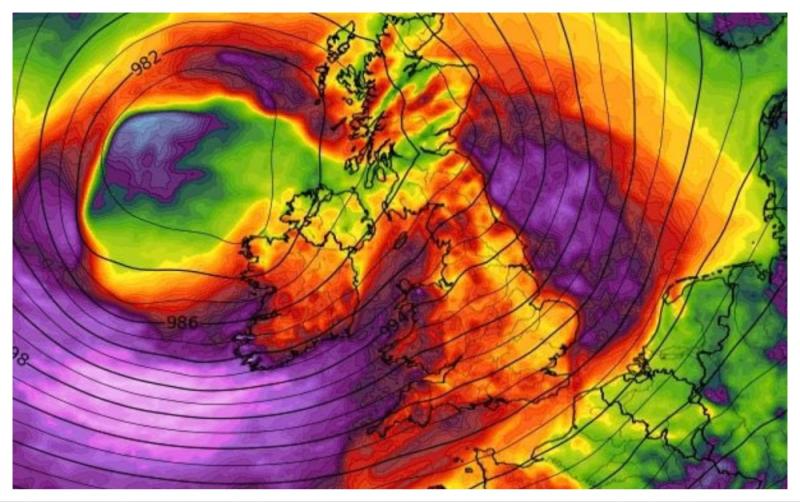 Met &Eacute;ireann warns thunderstorms and hail on the way with no end in sight to wet weather