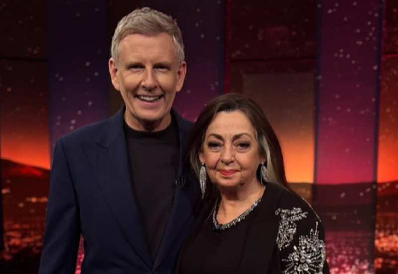 Sandy Kelly Inducted Into Irish Country Music Hall of Fame on The Late Late Show