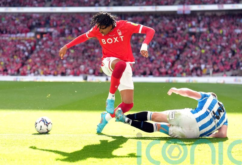 EFL clubs permitted to wear away kits at home to help colour blind supporters