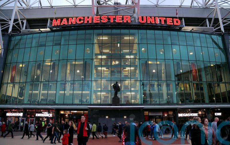 Manchester United debt rises to more than £514m as record wage bill revealed