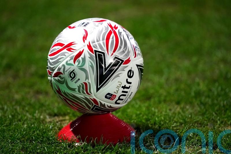 We should have scored more – Swindon boss Scott Lindsey