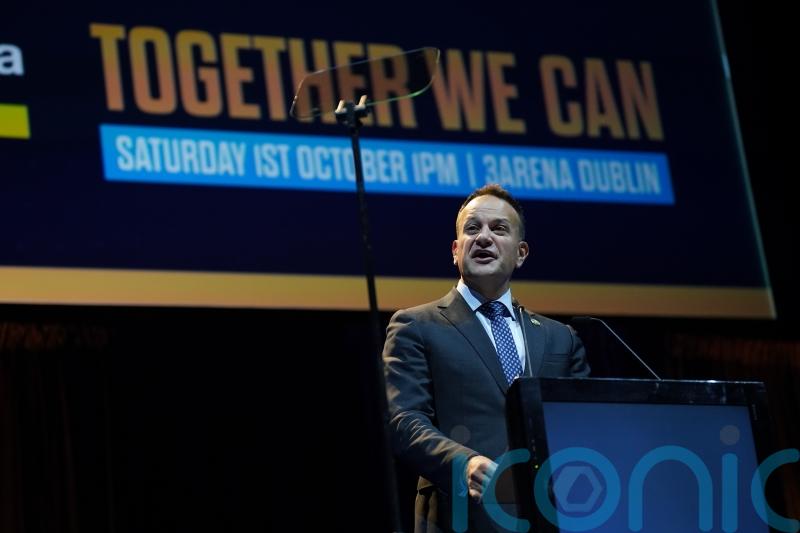 Elected Fine Gael members sent legal letters by Sinn Fein figures – Varadkar