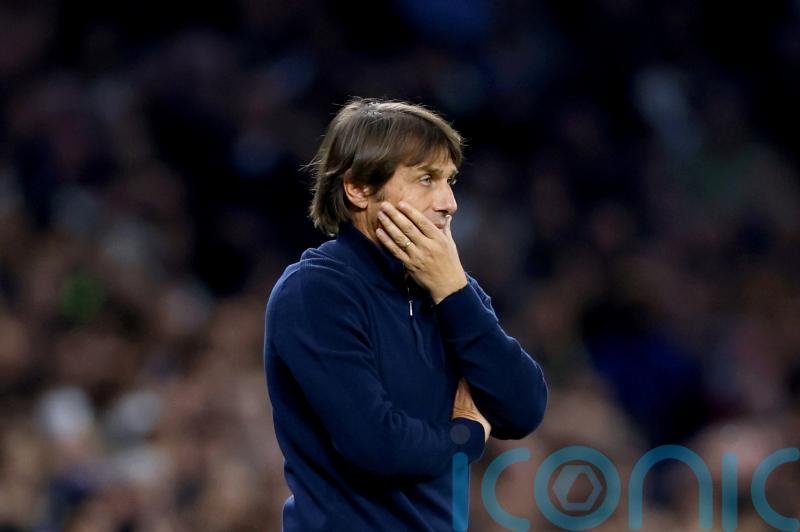 Tottenham boss Antonio Conte: I could make better VAR decisions from my own home