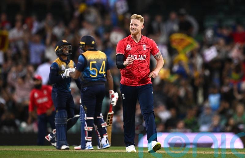England fight back against Sri Lanka to set up chase of 142 to reach semi-finals
