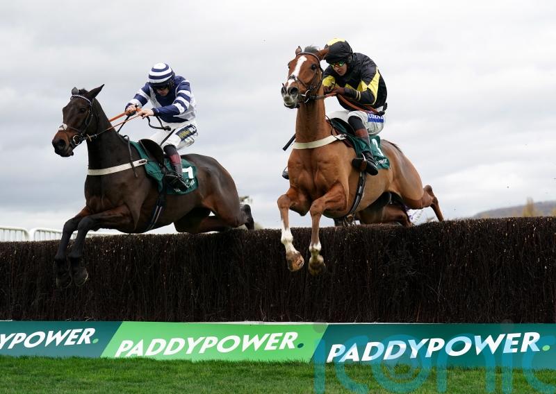 Joe Tizzard lands first Cheltenham winner with Amarillo Sky