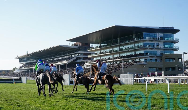 Cheltenham optimistic of Friday card beating the freeze