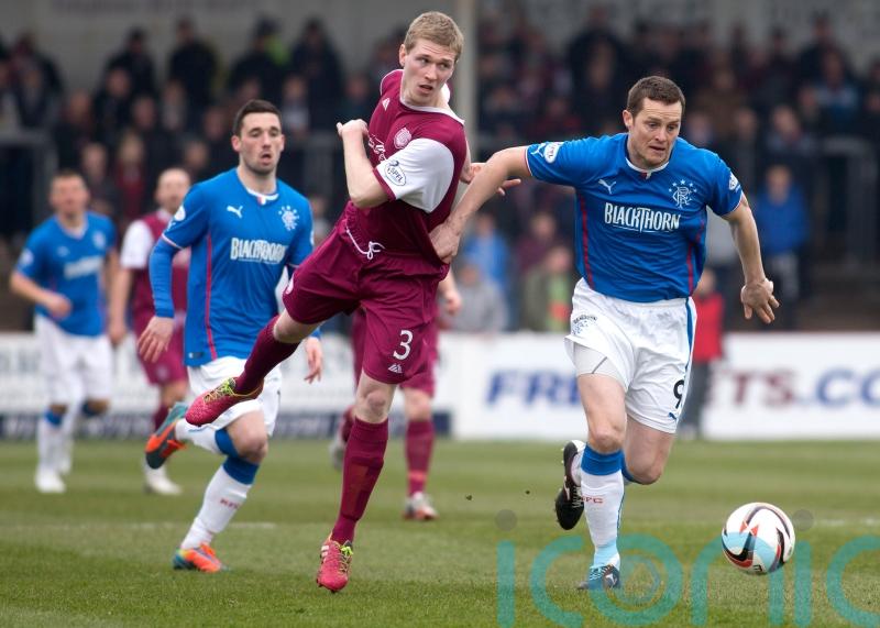Raith held by second-bottom Arbroath