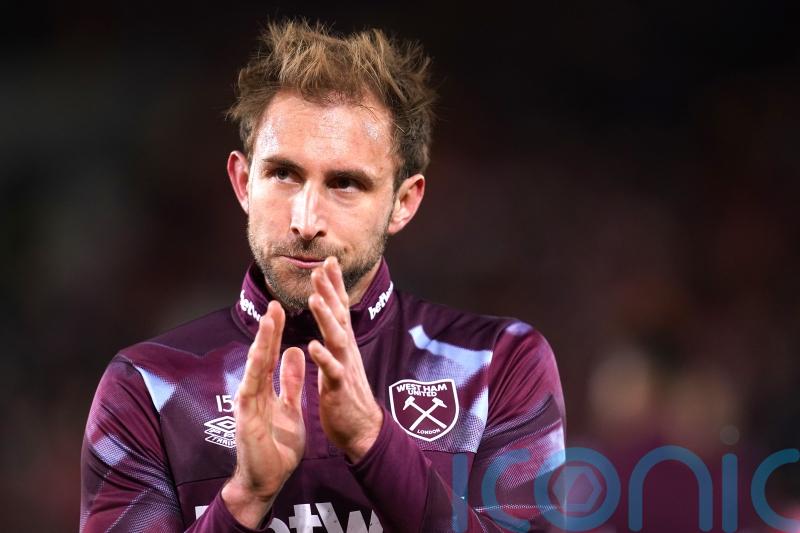 David Moyes says West Ham have not accepted Wolves’ bid for Craig Dawson
