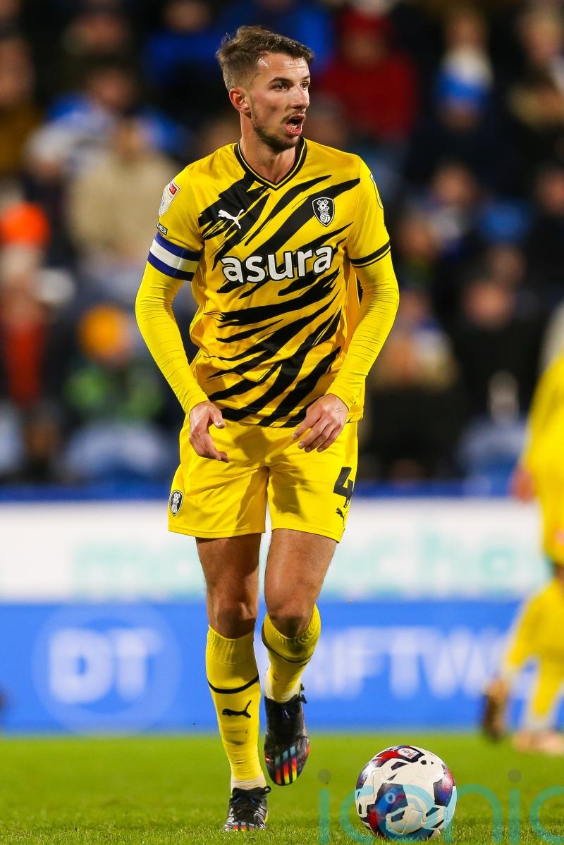 He fits – Michael Carrick happy to see Dan Barlaser on brink of signing for Boro