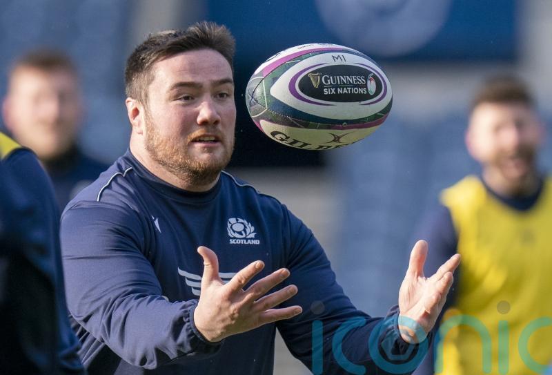 Scotland opt against throwing Zander Fagerson back into action in England clash