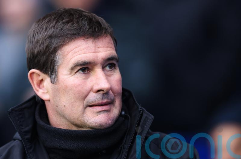 Mansfield boss Nigel Clough wants sub rule change after injury blow at Bradford