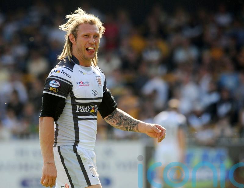 Sean Long’s coaching career off to flying start as Featherstone crush Keighley