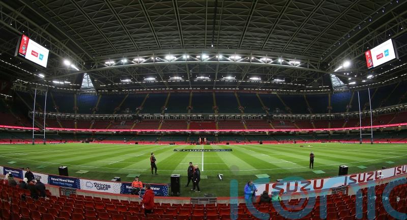 Wales-England goes ahead after strike threat from Welsh players averted