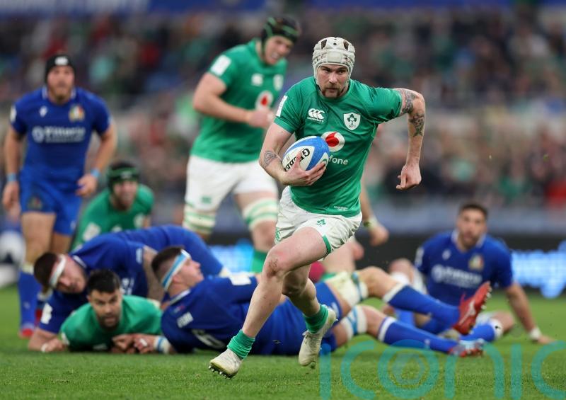 Mack Hansen insists Ireland are not thinking too far ahead in Grand Slam chase