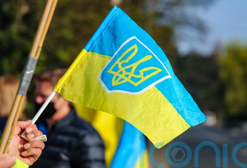 Cross-border travel poses challenges to migrants’ integration – study