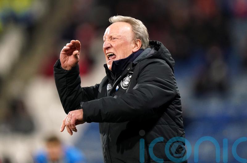 Neil Warnock: If Huddersfield play like that we will give teams a hard game
