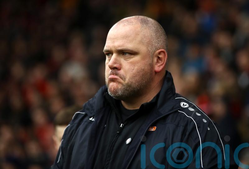 Jim Bentley sacked with Rochdale bottom of League Two