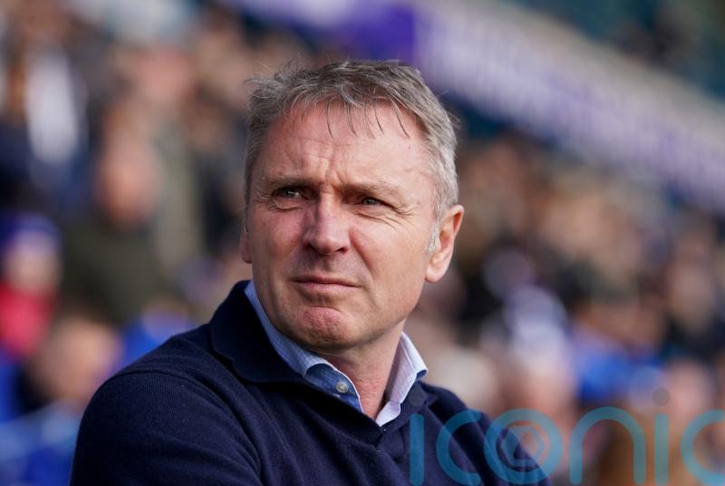 Paul Simpson remaining positive despite being held at 10-man Walsall