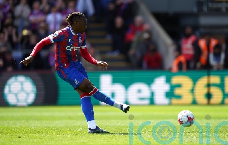 Palace edge seven-goal thriller to leave West Ham looking over their shoulder