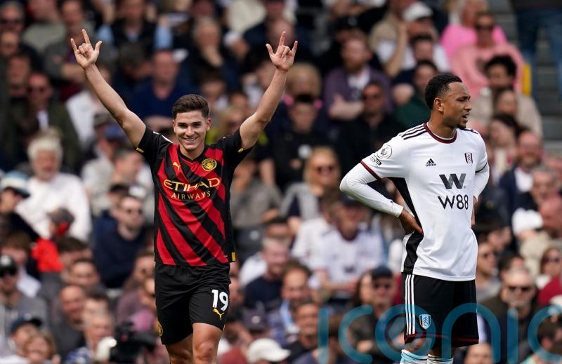 Manchester City battle hard to beat Fulham and return to Premier League summit