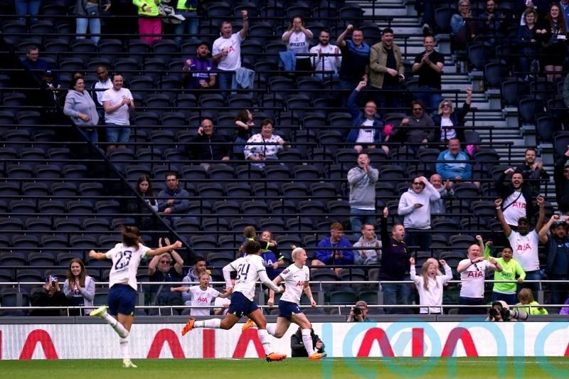 Bethany England fires Tottenham to safety with win over Reading
