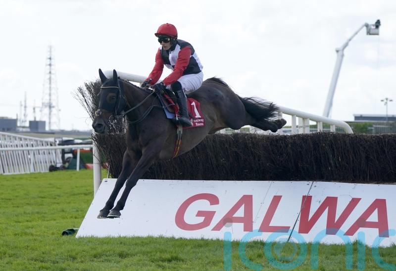 Final day double sees Mullins hit double figures for the week