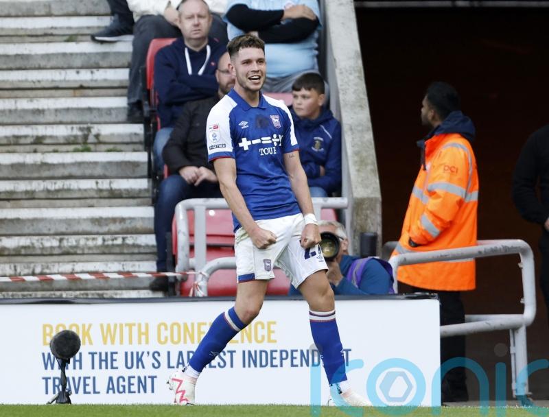 Ipswich make winning return to Championship with victory over 10-man Sunderland