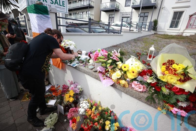 Honour to lead Muslim funeral prayer for Sinead O’Connor, says imam