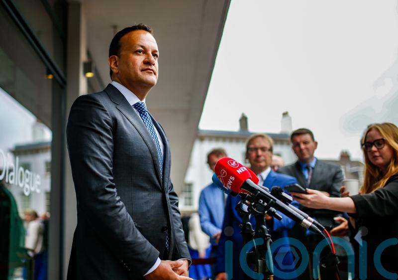 Varadkar to underline ‘pressing’ need for return of powersharing