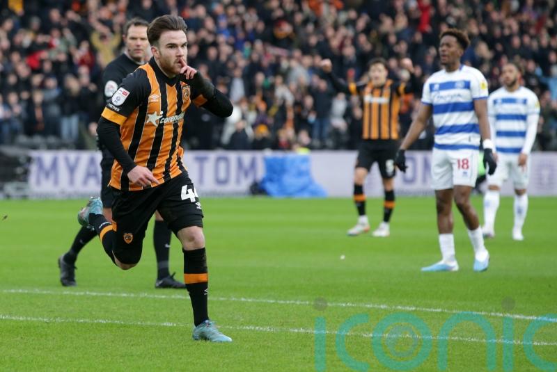 Aaron Connolly nets late brace as Hull battle back to beat 10-man Blackburn