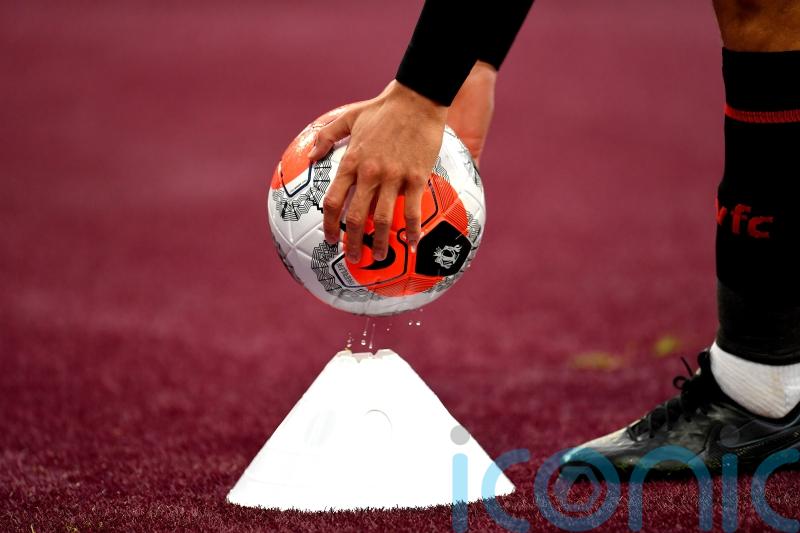 Nothing to separate Boreham Wood and Oldham