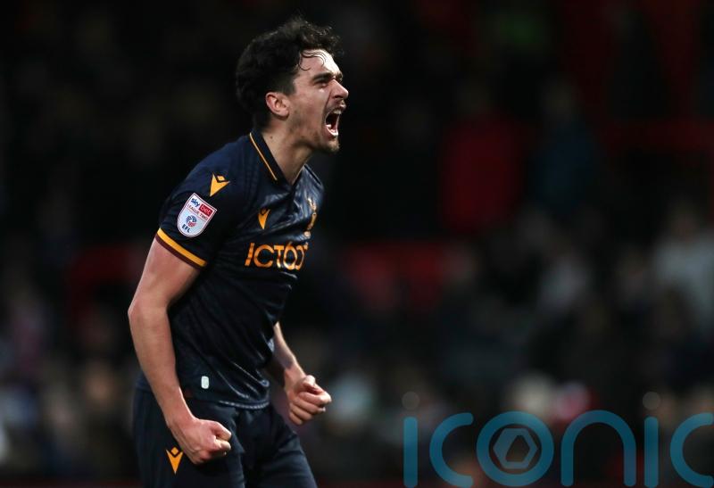 Late Alex Gilliead strike rescues point for Bradford
