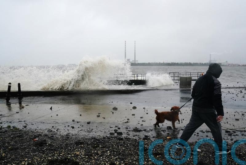Flood risk returns as heavy rain warning in place for 20 counties